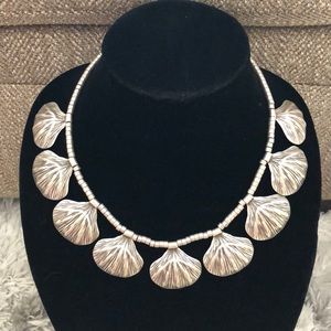 Statement Shell Necklace